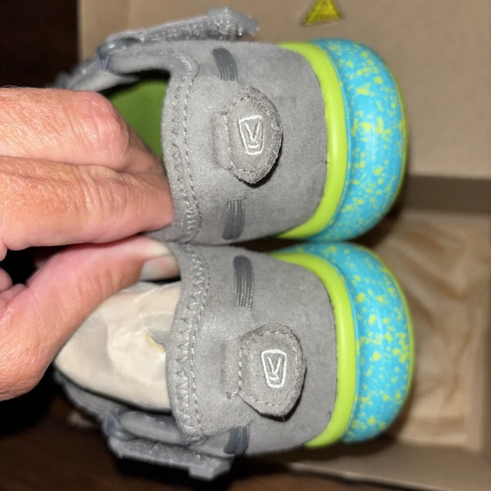 Keen Uneek O2 Sport Sandals Gray Green Children Sz 10 Paracord Shoes Unisex $60